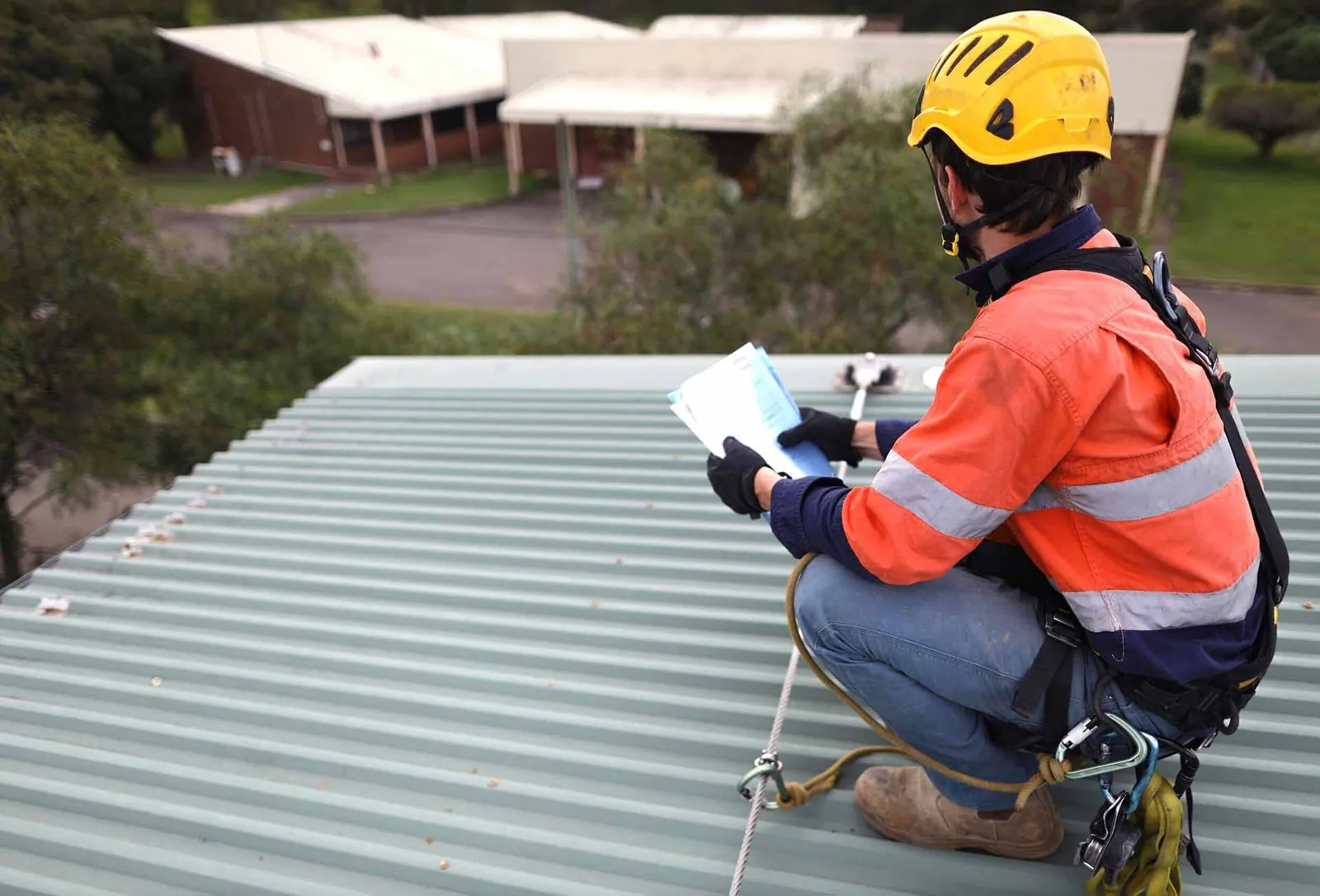 Emergency Commercial Roof Repair in Clovis, CA Emergency Commercial Roof Repair in Clovis, CA